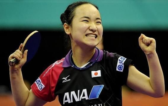 转会市场中 转会市场中